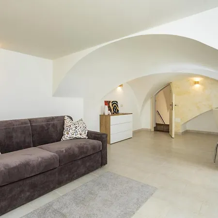 Panzió Badima' Sicily House Fleri